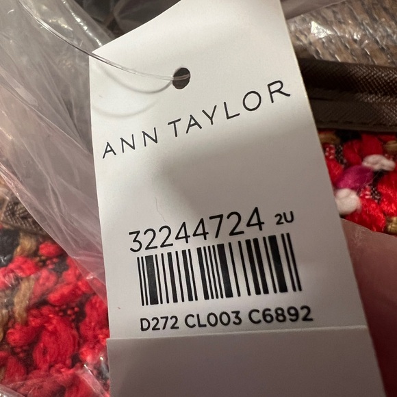 Ann Taylor NWT Red Felted Plaid Tweed Bucket Purse Tote Bag - Picture 5 of 7